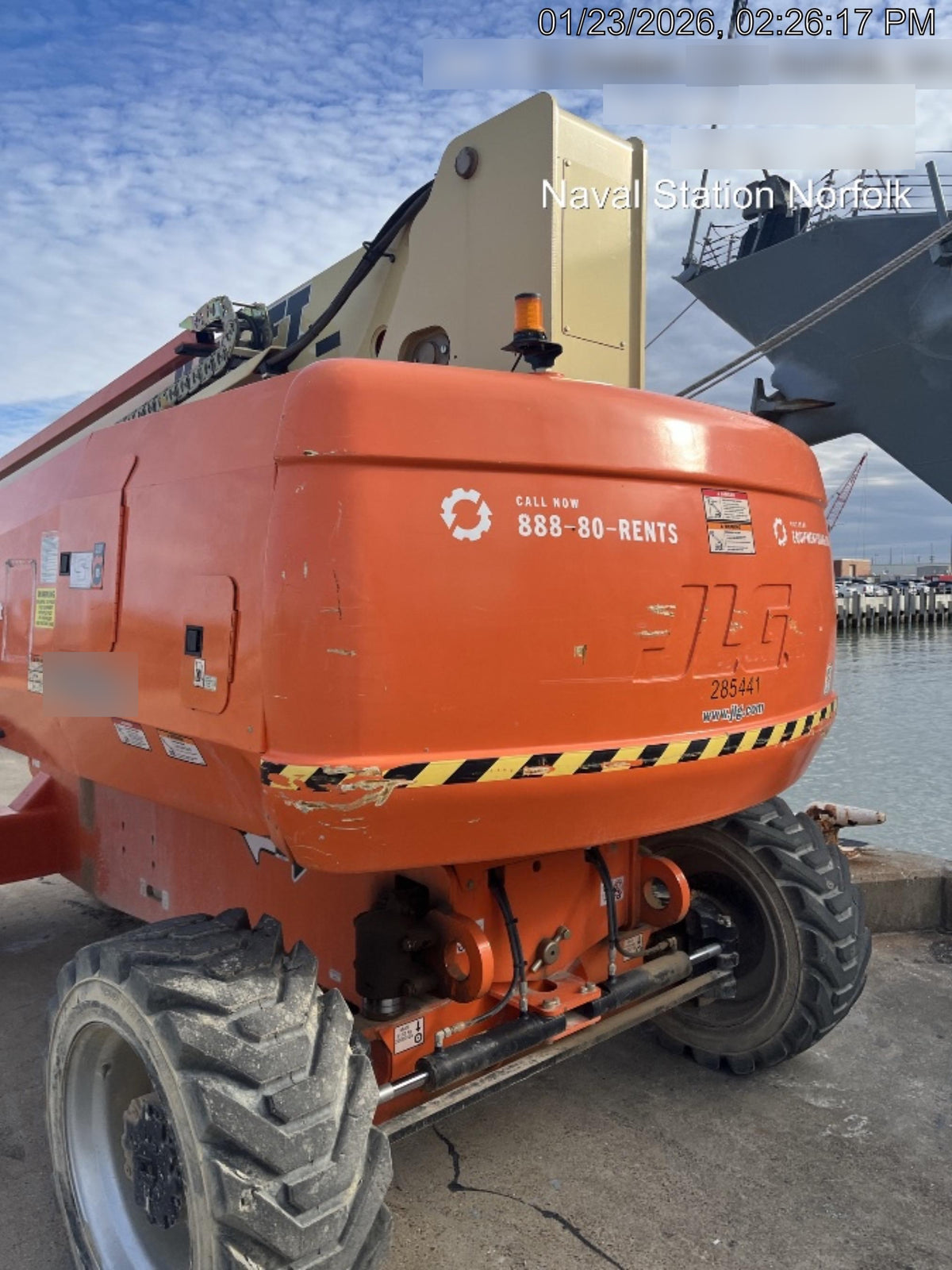 2022 JLG 860SJ