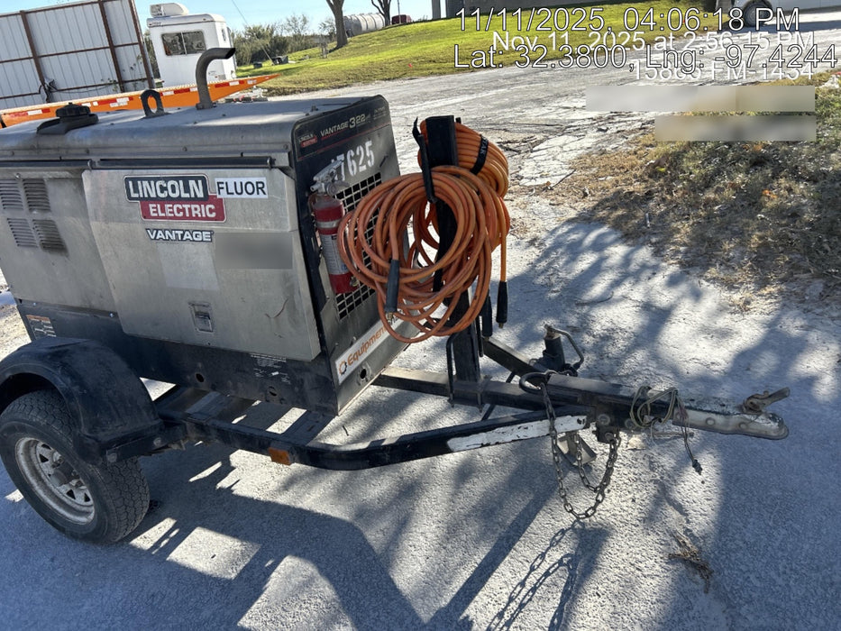 2018 Lincoln Electric Vantage 322 Lincoln Vantage 322 Welder Ready Pak 3 - Vantage 322, Trailer, Fender and light kit, Cable rack