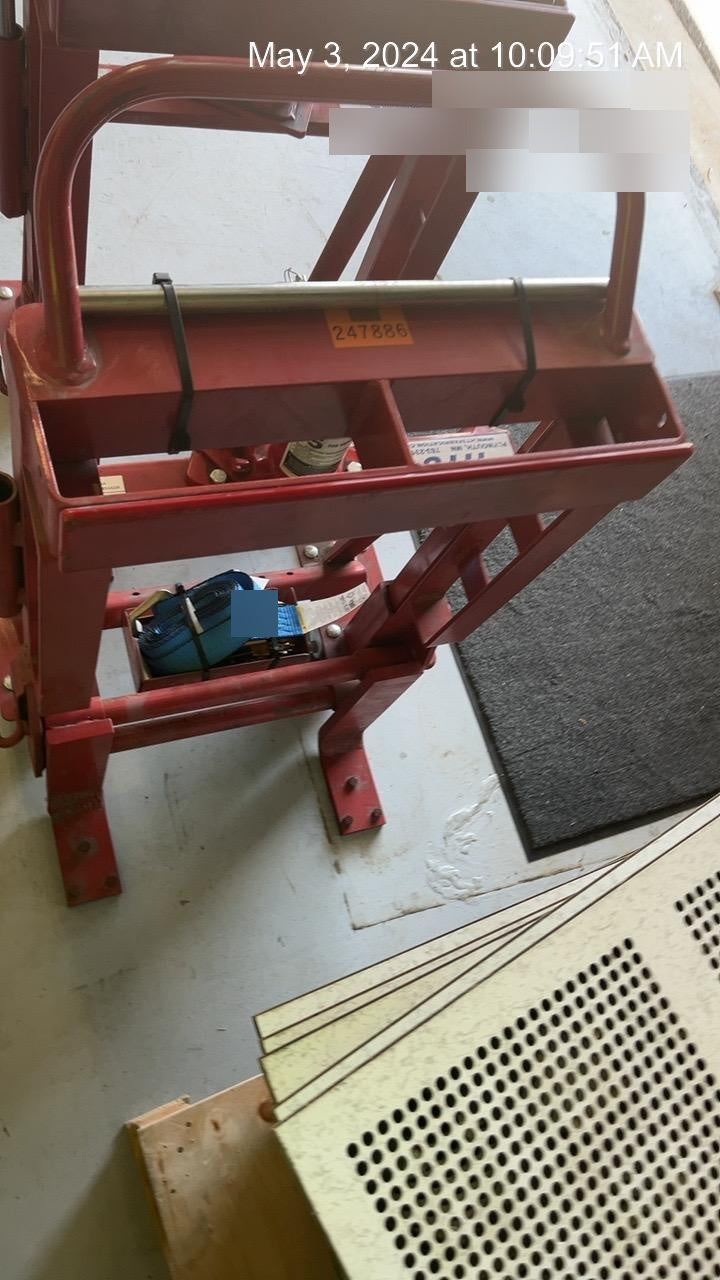 2022 ROL-A-LIFT M-6