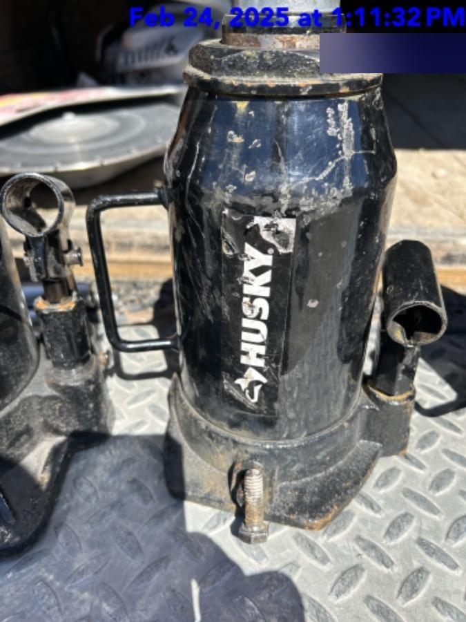2024 HUSKY 20T Bottle Jack