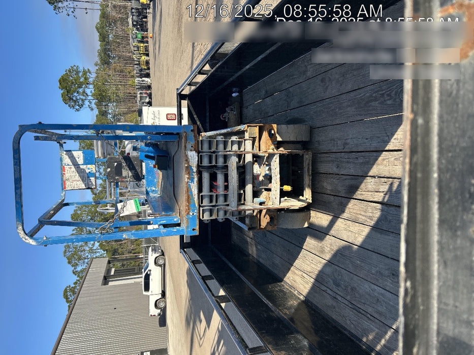 2019 Genie GS-1930 Fixed Rails with Chain Entry