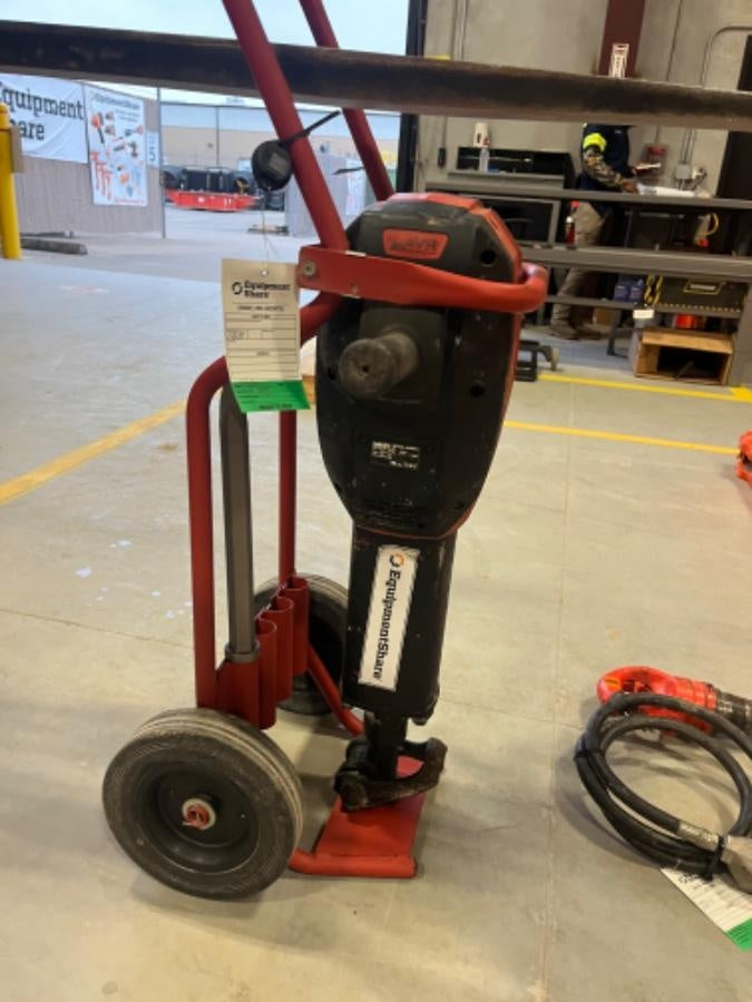 2020 HILTI TE 3000-AVR