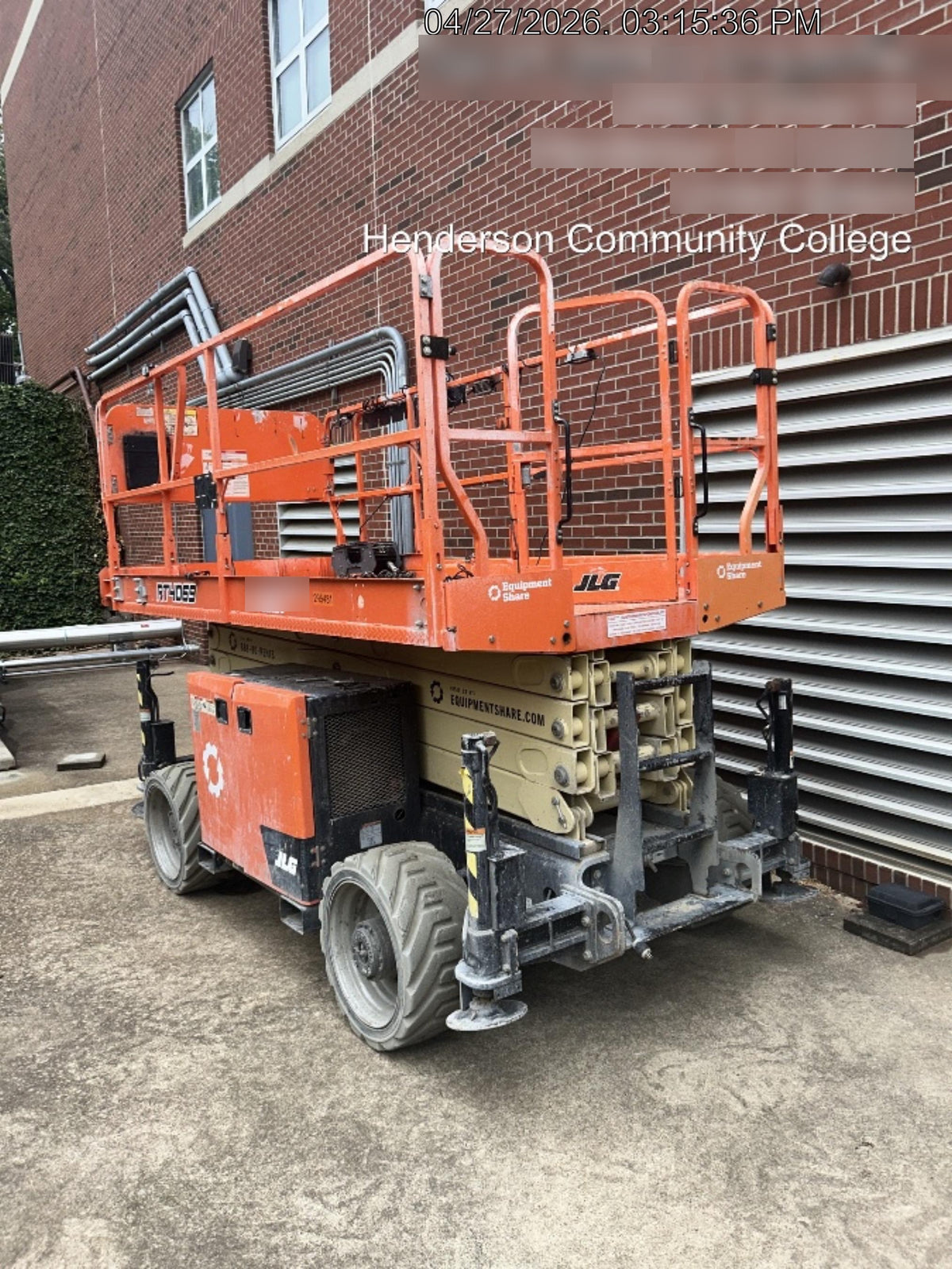 2023 JLG RT4069