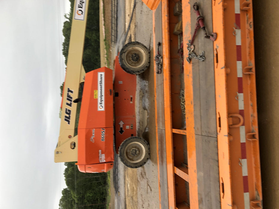 2019 JLG 860SJ