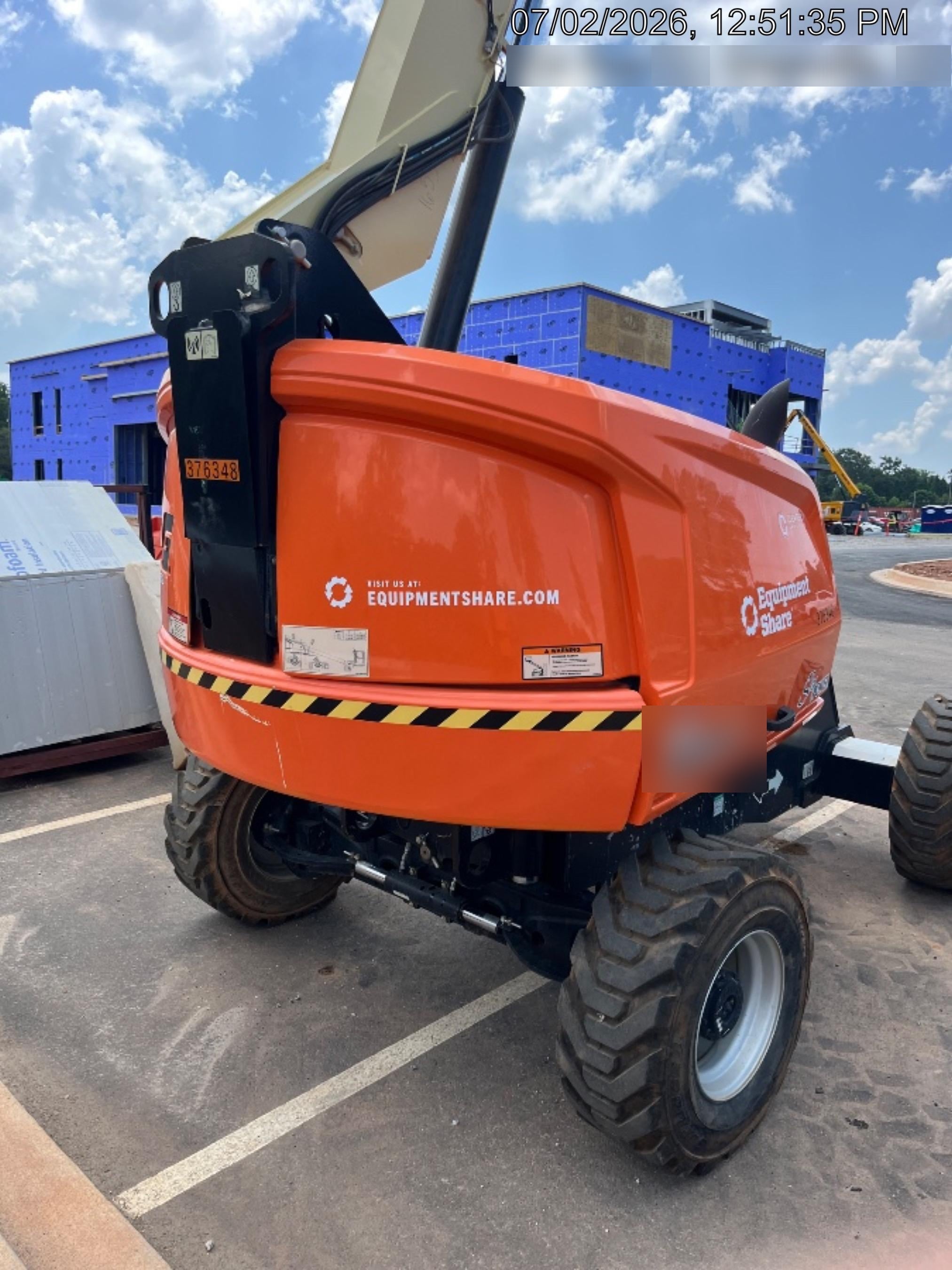 2023 JLG 460SJ