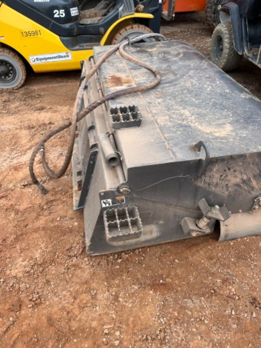 2021 PALADIN Sweepster SB72