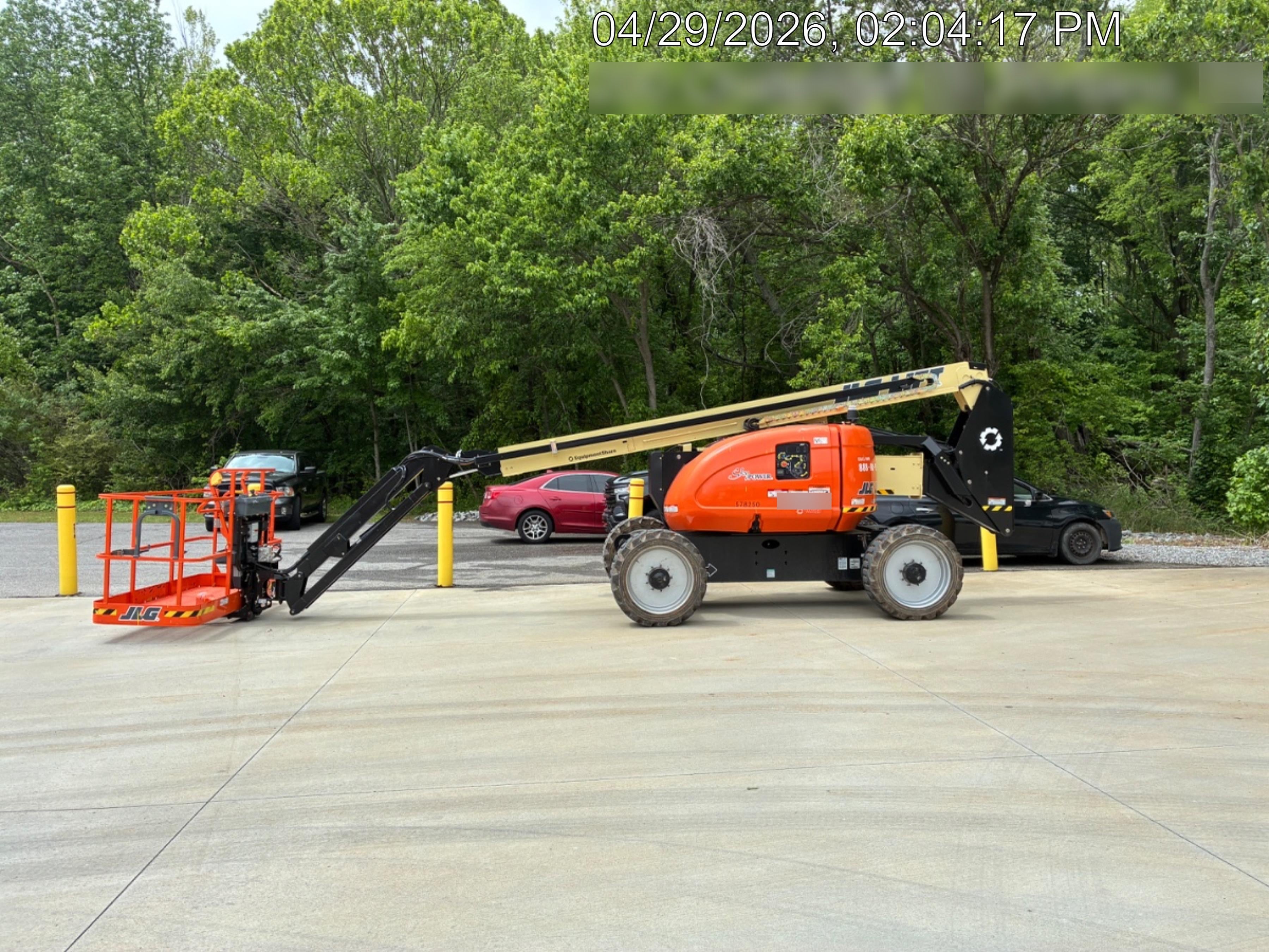 2025 JLG 600AJ