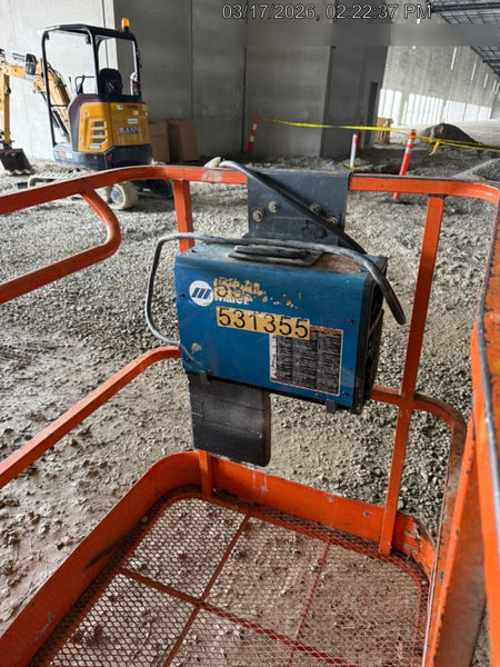 2022 JLG 600S
