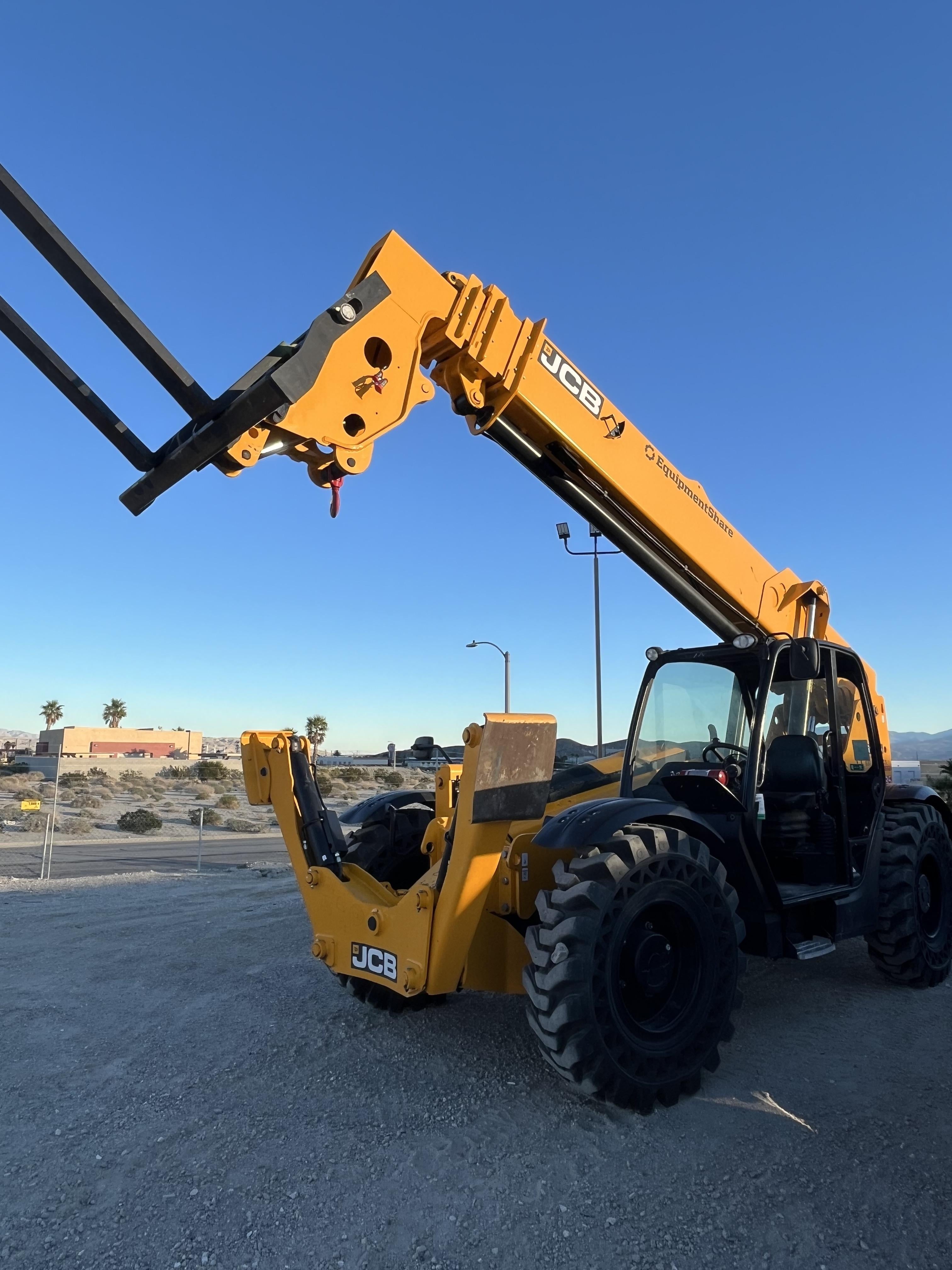 2024 JCB 510-56