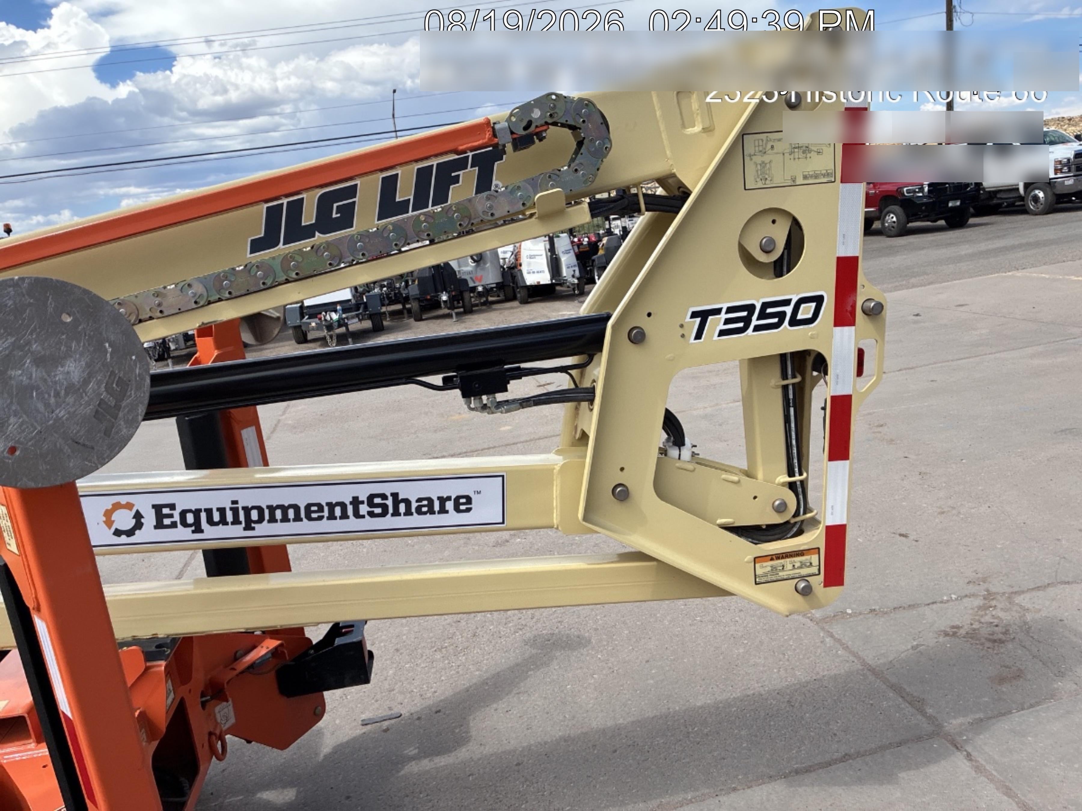 2022 JLG T350