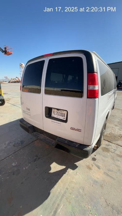 2023 GMC Savana 3500