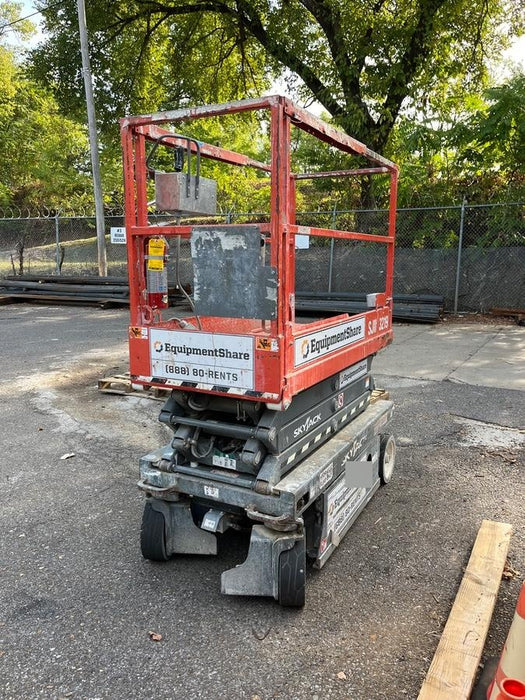 2019 Skyjack SJIII-3219 Standard Options, Trojan Batteries