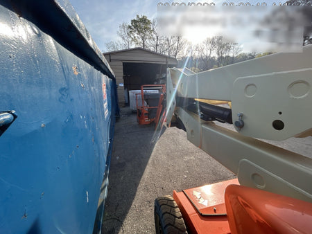 2019 JLG E400AJPN