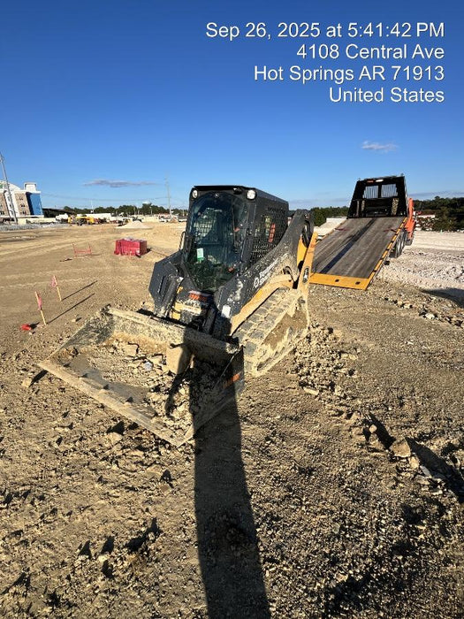 2025 JOHN DEERE 72" Skid Loader Bucket - John Deere C72