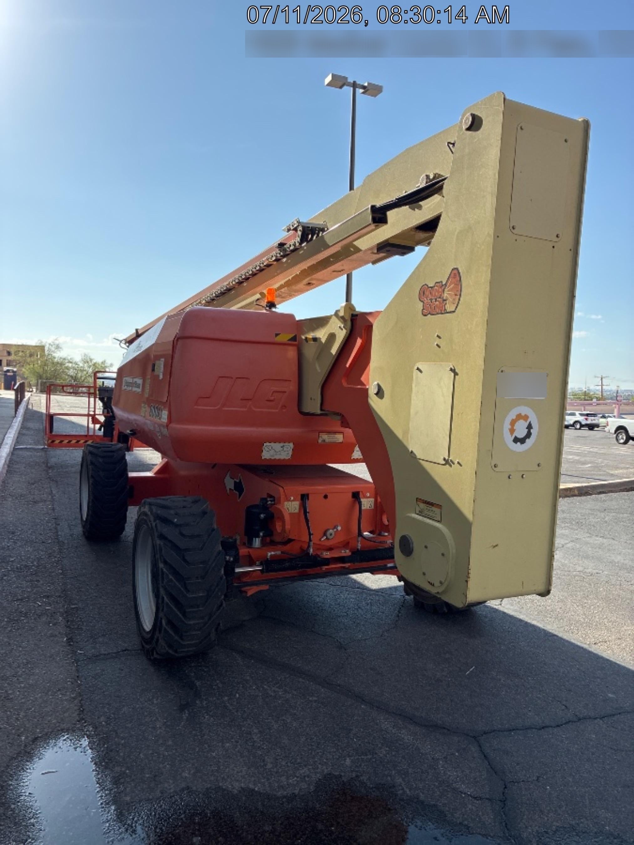 2019 JLG 800AJ