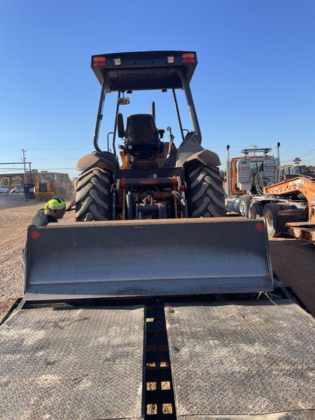 2022 CASE 570N EP