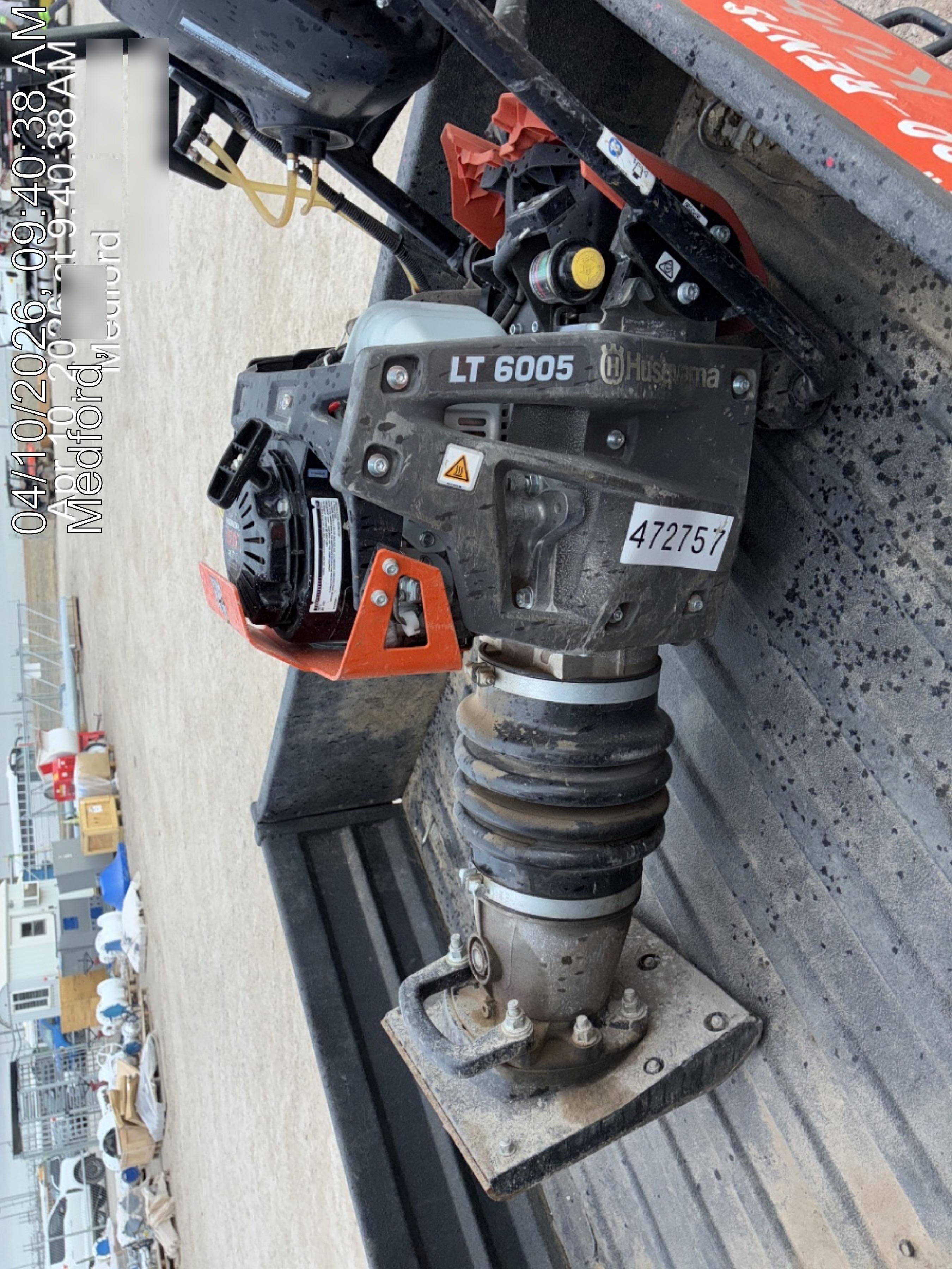 2024 HUSQVARNA LT6005