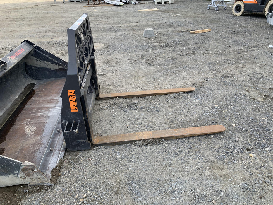 2020 PALADIN 48" Pallet Forks - Paladin