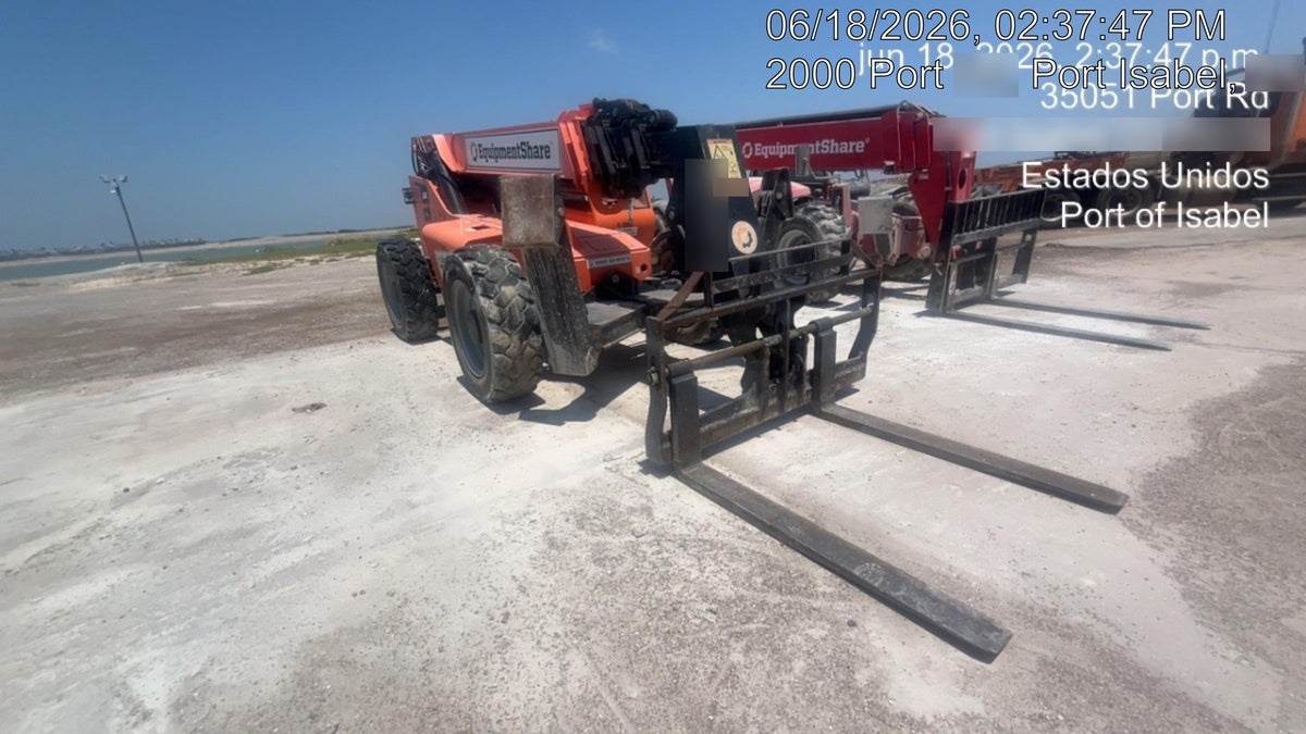 2021 JLG 12054