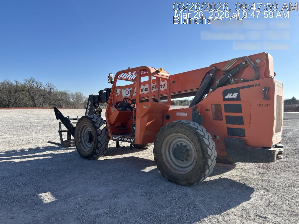 2021 SKYTRAK 10054