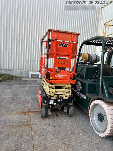 2025 JLG ES1932