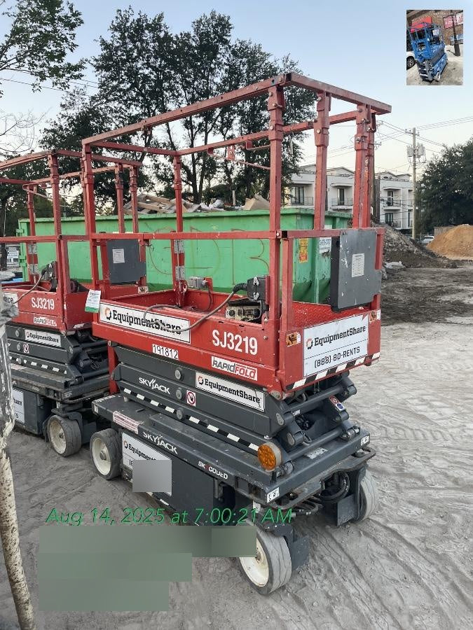 2021 SKYJACK SJ3219