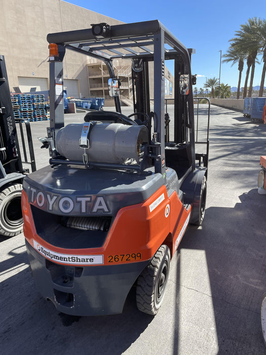 2022 TOYOTA 50-8FGU25