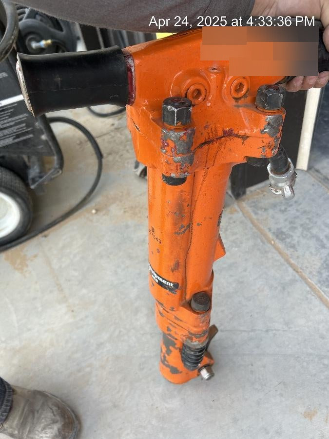 2023 MICHIGAN PNEUMATIC ES-TPB90-118-TRACKER