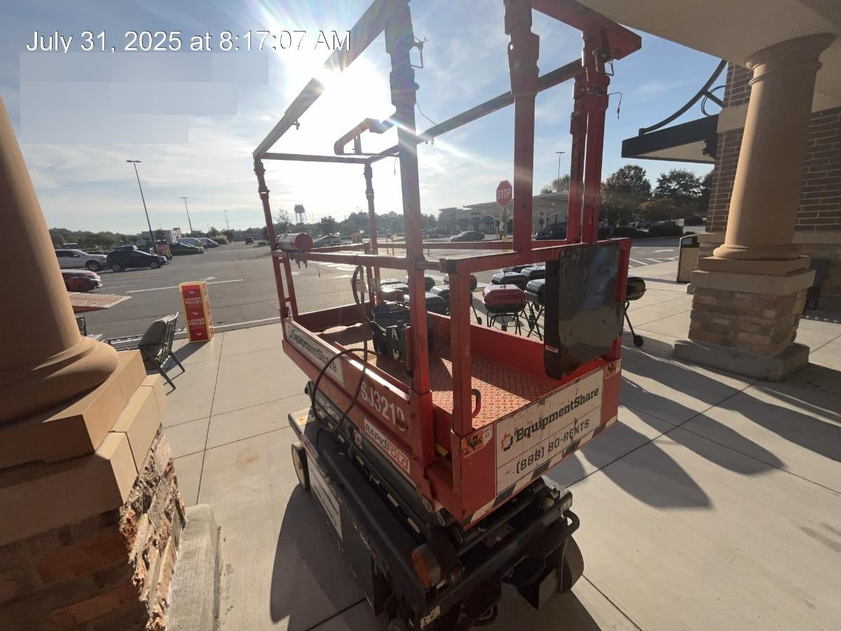 2021 SKYJACK SJ3219