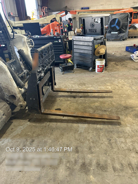 2024 PALADIN 48" Pallet Forks - Paladin