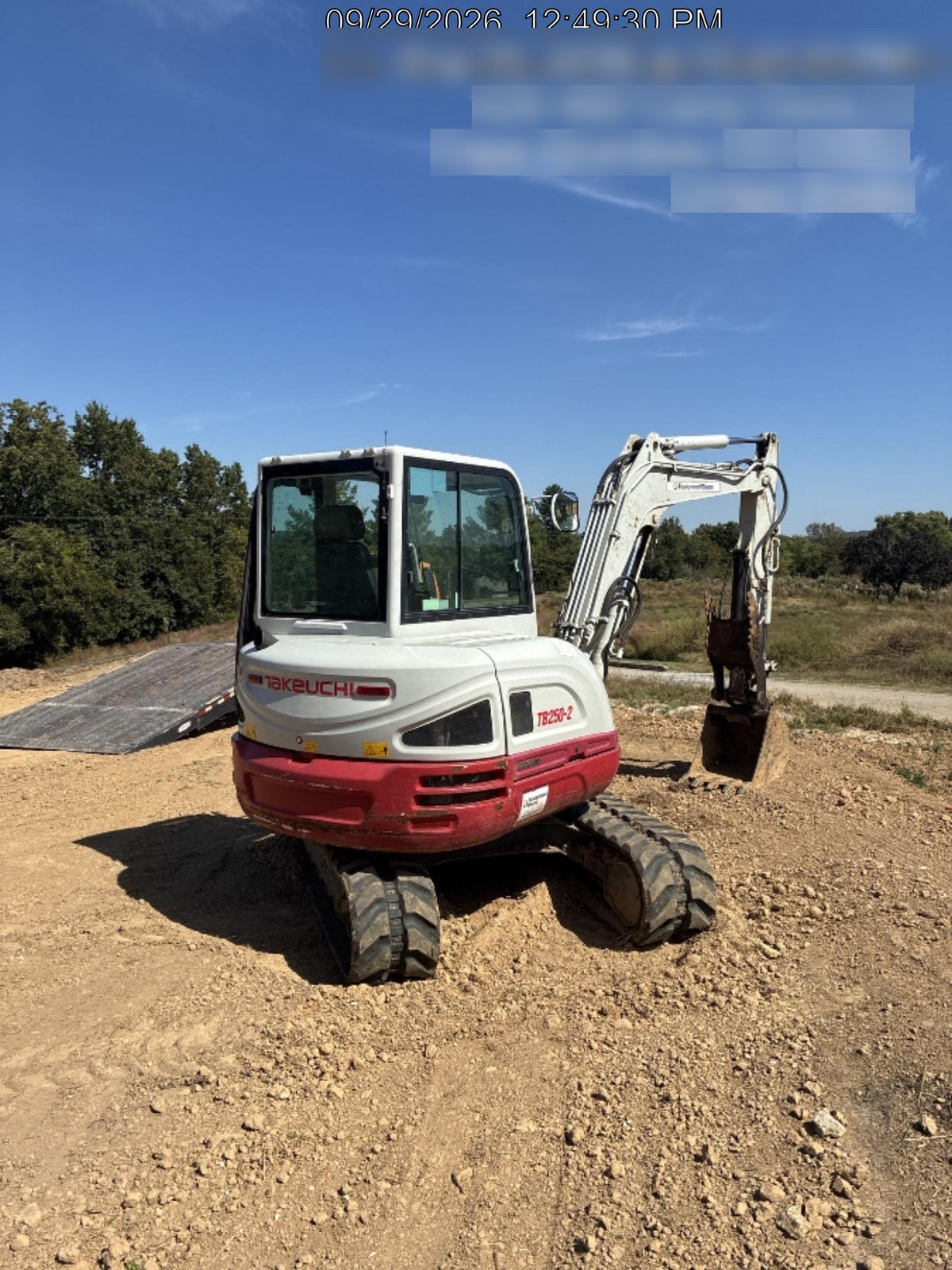 2022 TAKEUCHI TB250-2CR