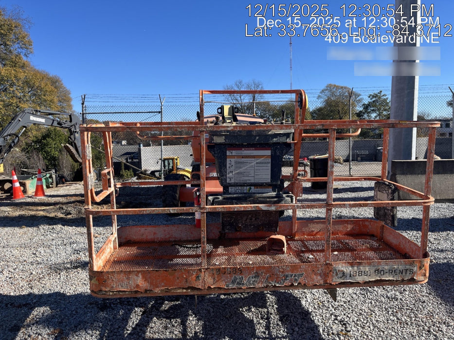 2020 JLG 400S Deutz Diesel, 4wd, FF Tires, Inward Self Closing Gate, Tool Tray, Beacon, 7.5kW Generator