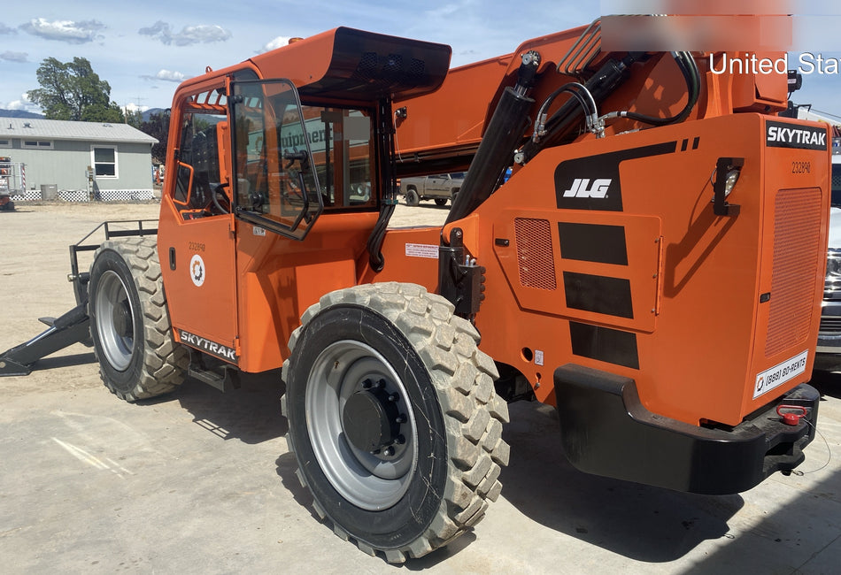 2022 SKYTRAK 10054