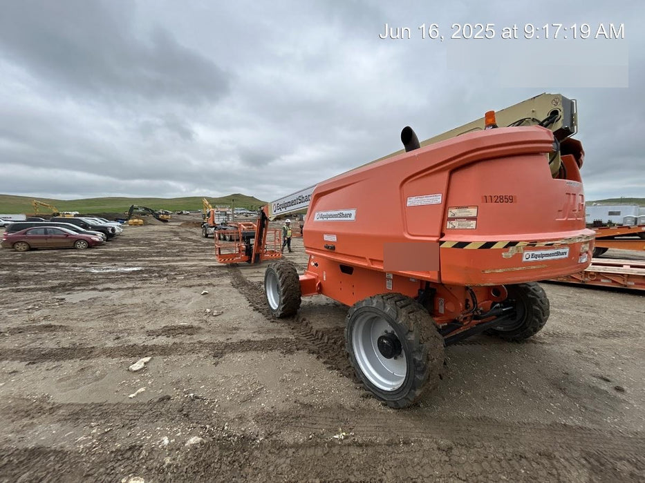 2020 JLG 660SJ