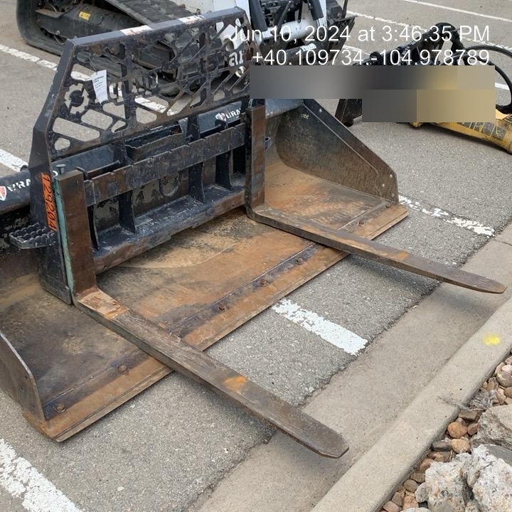 2020 PALADIN 48" Pallet Forks - Paladin