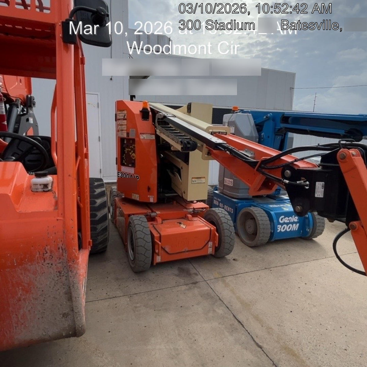 2019 JLG E300AJP