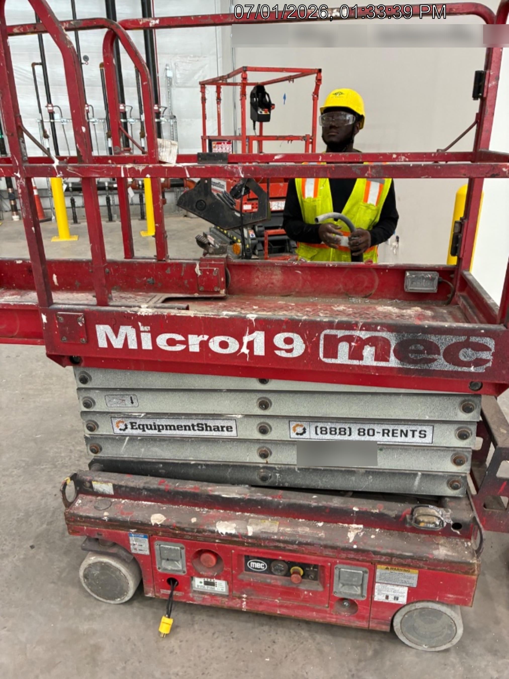 2019 JLG 460SJ