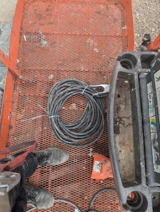 2025 MILLER ELECTRIC CST-282