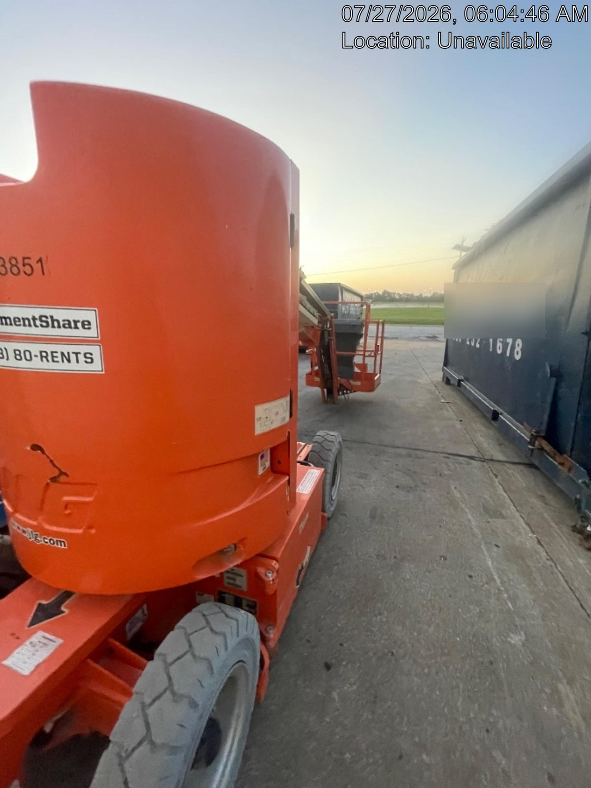 2019 JLG E300AJP