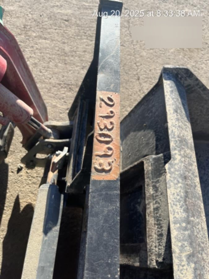 2023 ARROW MATERIAL HANDLING 48" Pallet Forks - Arrow