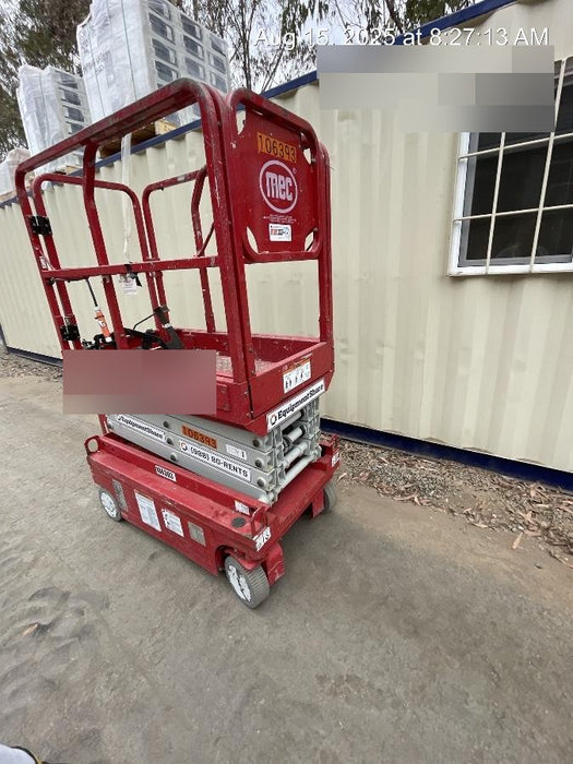 2020 MEC 1330SE Solid NM Tires, Steel Swing out Doors, LCS, Beacon, 900W Inverter