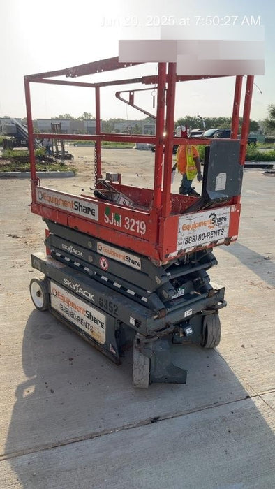 2018 SKYJACK SJIII-3219