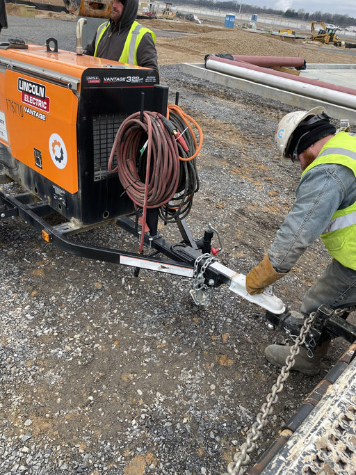 2021 Lincoln Electric Vantage 322 Vantage 322 Ready Pak 3 w/ Decals, ORANGE (includes trailer, cable rack, fender light kit) NO Telematics