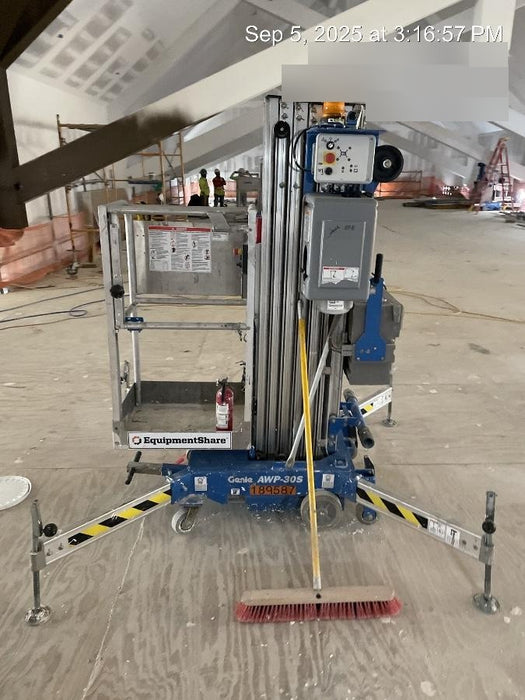 2021 GENIE AWP-30S DC