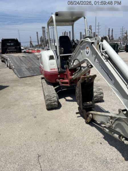 2021 TAKEUCHI TB235-2R