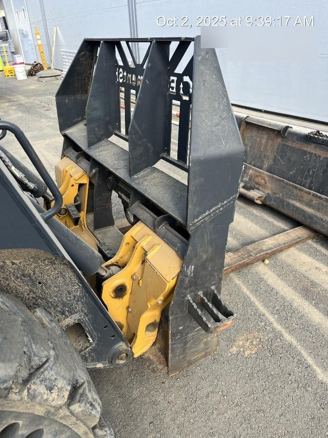 2021 PALADIN 48" Pallet Forks - Paladin