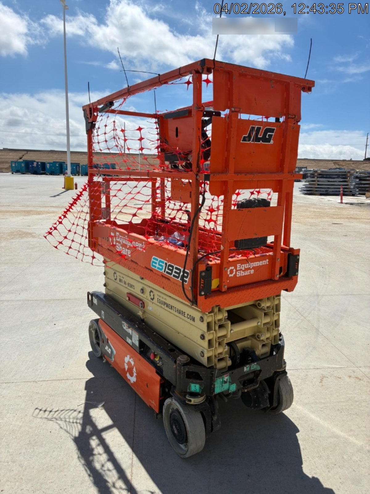 2022 JLG ES1932