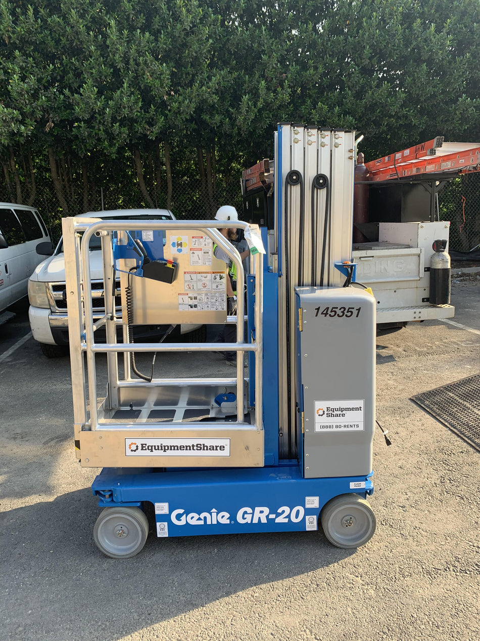 2021 GENIE GR-20