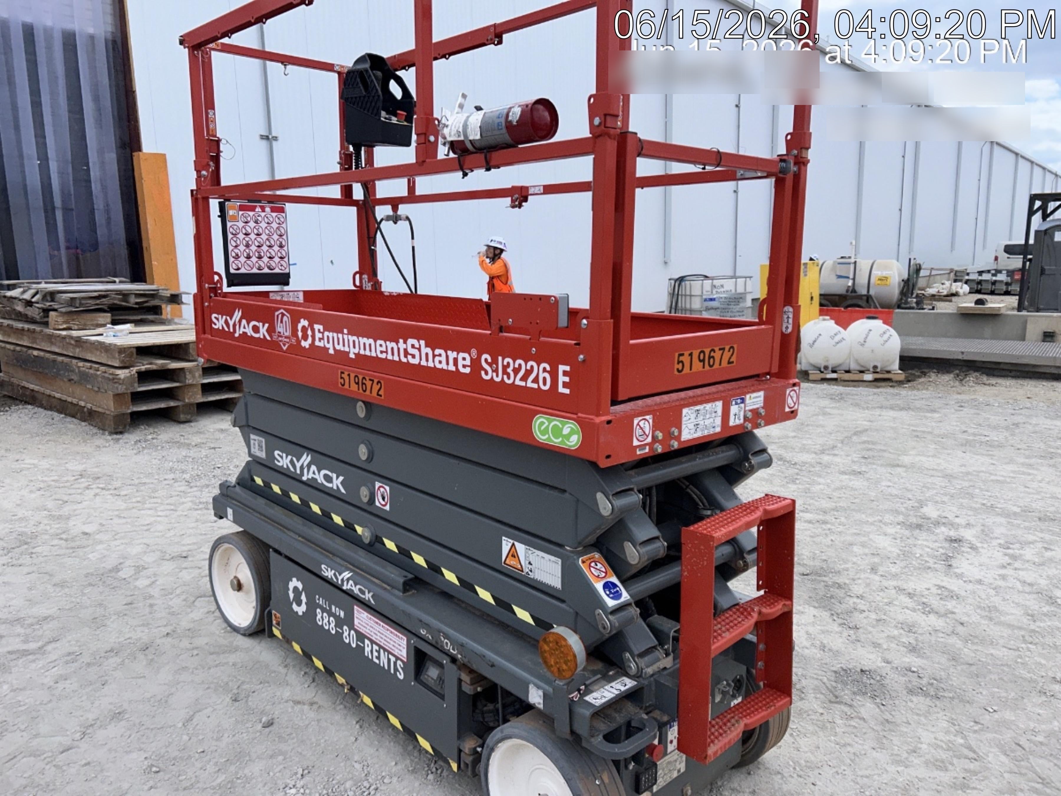 2025 SKYJACK SJ3226