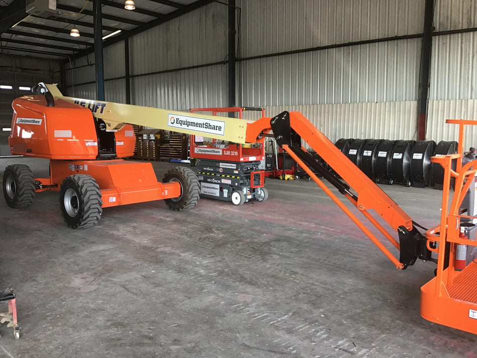 2019 JLG 460SJ